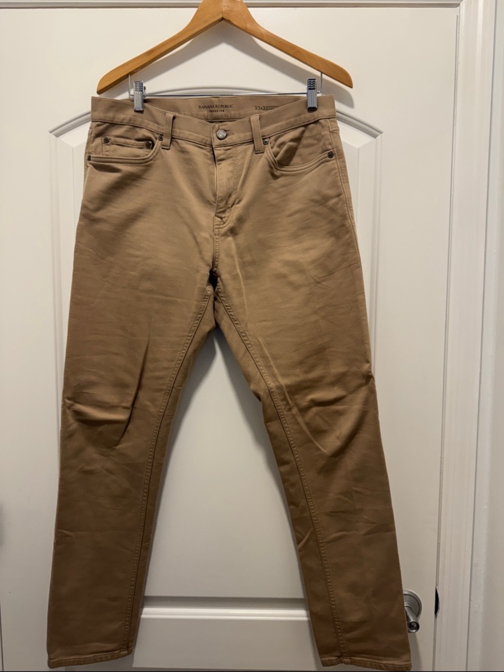 Banana Republic Men's Slim Straight Jeans in Khaki Brown
